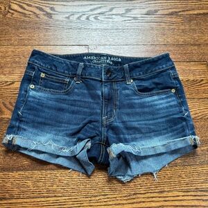American Eagle Super Stretch Denim Shorts Shortie Dark Wash Size 8